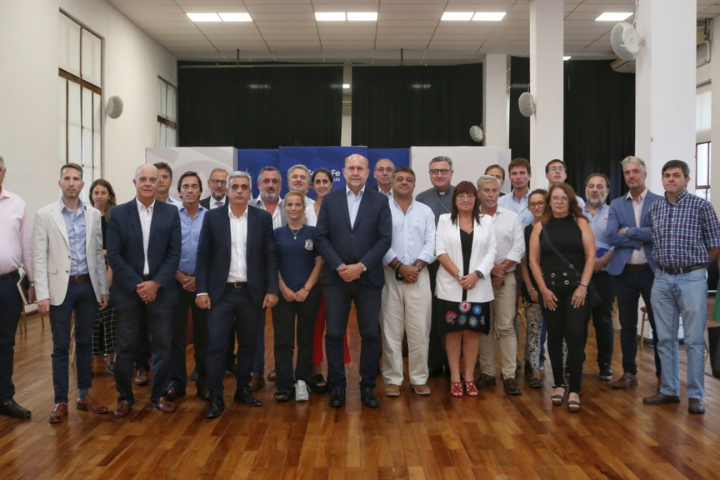 El gobernador Omar Perotti se reunió con la Multisectorial por la Paz en Rosario